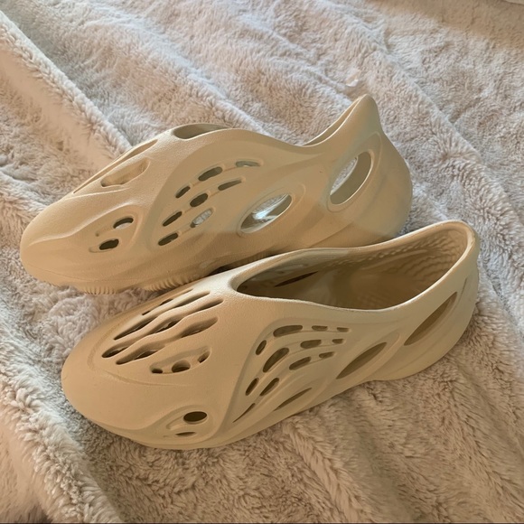 yeezy foam runner poshmark